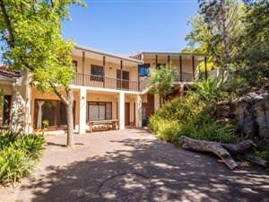 4 Bed House in Helderrand