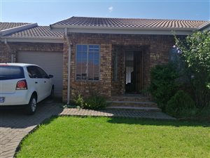 3 Bed Townhouse in Hutten Heights