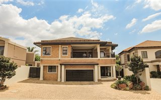 5 Bedroom House in Bassonia Estate