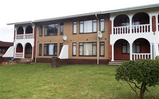 2 Bedroom Flat in Uvongo
