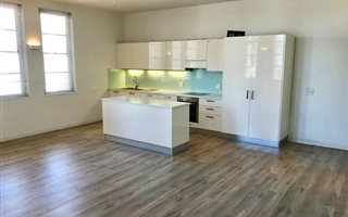 1 Bedroom Apartment in City Bowl