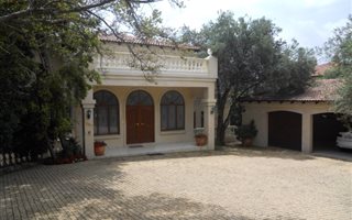 4 Bedroom House in Dainfern Valley