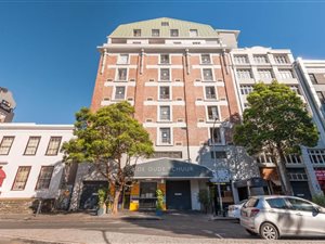 2 Bed Apartment in City Bowl