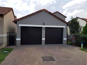 2 Bed Townhouse in Bloubosrand