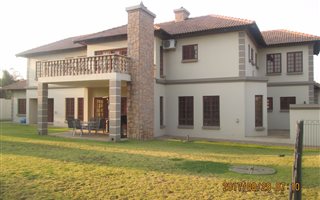 5 Bedroom House in Summerset