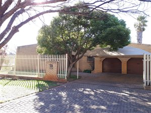 4 Bed House in Baillie Park