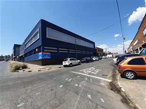 1800 m² Industrial space in Ophirton