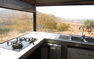 1 Bedroom House in Broederstroom
