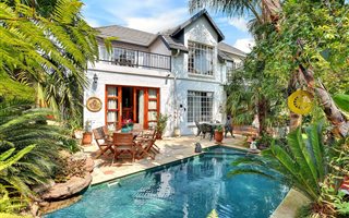 4 Bedroom House in Magaliessig
