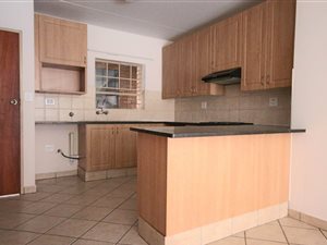 2 Bedroom Apartment in Silver Lakes