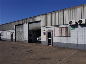 148 m² Industrial space in Alton