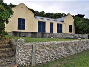 4 Bed House in Van Dyks Bay