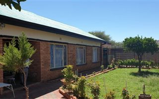 3 Bedroom House in Gemdene