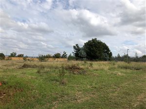 2444 m² Land available in Mooikloof Estate