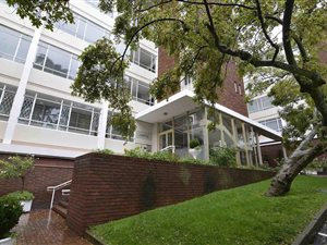 2 Bed Apartment in Kentview