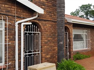 3 Bed Townhouse in Larrendale