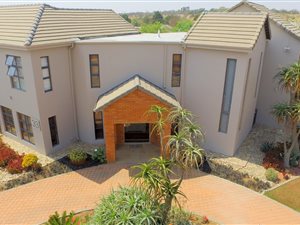 4 Bed House in Newmark Estate