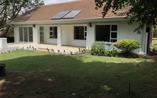 5 Bedroom House in Lyme Park