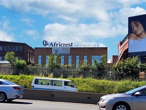 838 m² Industrial space in Wynberg