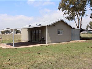 38.9 ha Farm in Vaalpark