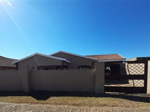 4 Bed House in Glencoe