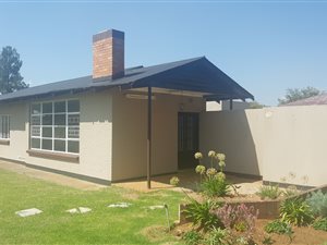 3 Bed House in Westonaria