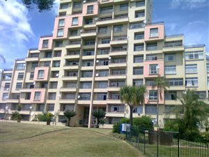 2 Bed Apartment in Scottsville