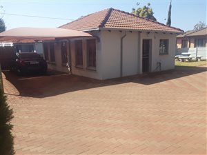 3 Bed House in The Orchards