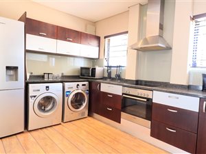 2 Bed Townhouse in Melrose North