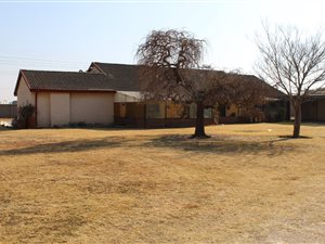 2.2 ha Farm in Meyerton