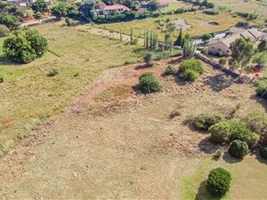 4134 m² Land available in Irene Glen Estate