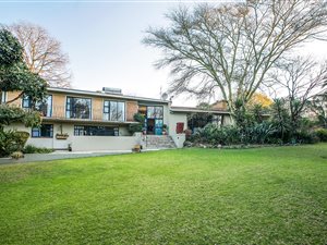 6 Bed House in Hurlingham