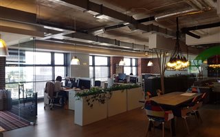345 m² Office Space in Century City