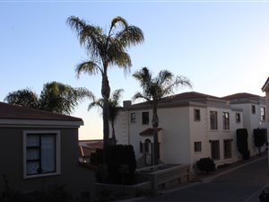 2 Bed Townhouse in Northcliff