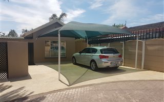 1 Bedroom Garden Cottage in Birch Acres