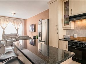 3 Bed Apartment in Boksburg North