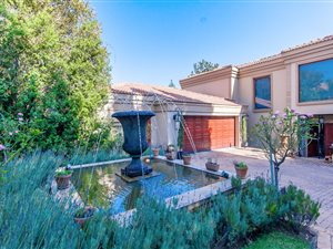 4 Bed House in Ruimsig