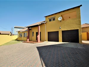 3 Bed House in Ormonde