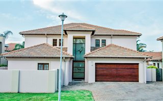 4 Bedroom House in Rose Acres Estate
