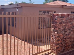 3 Bed House in Mountain View