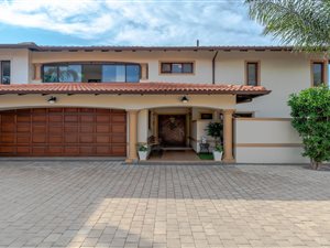 4 Bed Duet in Izinga Ridge