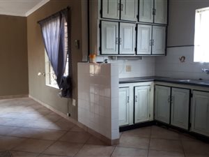 4 Bed House in Risiville