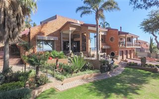5 Bedroom House in Witbank Central