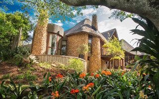 3 Bedroom House in Phezulu