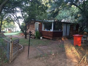 2 Bed Garden Cottage in Glen Austin AH