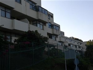 2 Bed Apartment in Sarnia