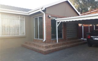 3 Bedroom House in Wedela