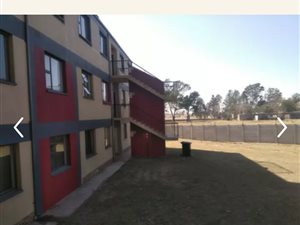 2 Bed Flat in Madadeni