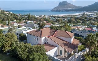 4 Bedroom House in Scott Estate