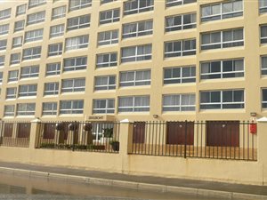 2 Bedroom Apartment in Bloubergrant